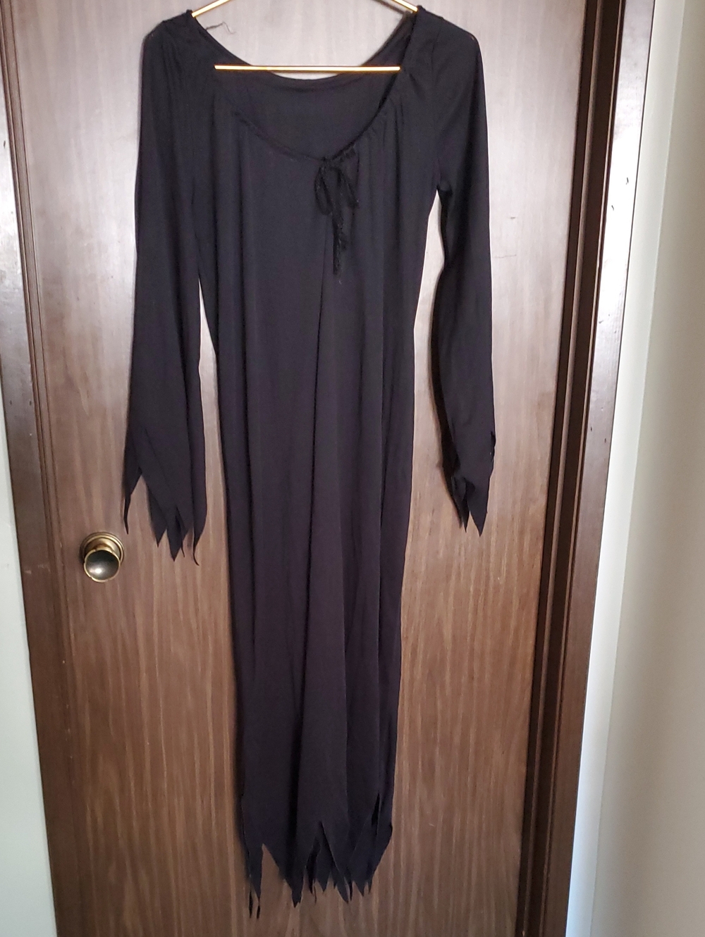 Black Long-Sleeve Halloween Maxi Dress with Tie Neck